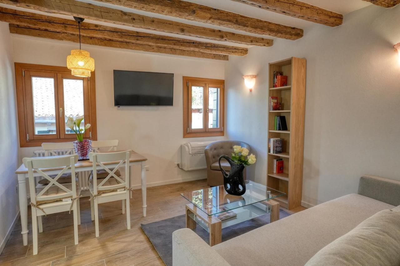 ונציה Ecco Suites Apartments מראה חיצוני תמונה