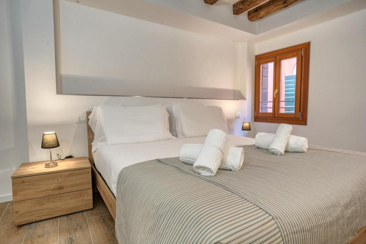 ונציה Ecco Suites Apartments מראה חיצוני תמונה