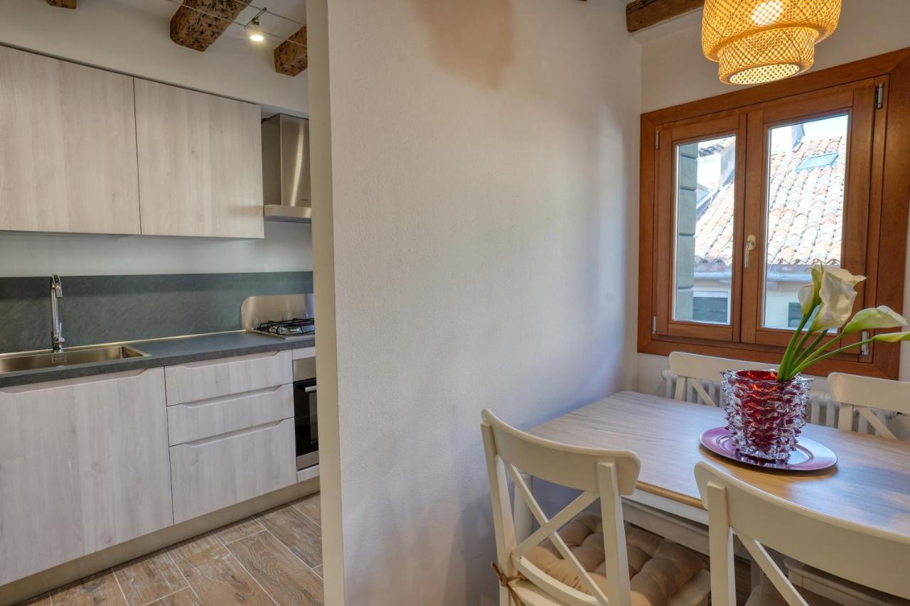 ונציה Ecco Suites Apartments מראה חיצוני תמונה