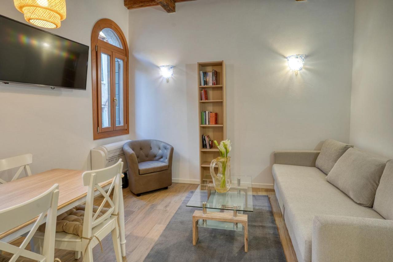 ונציה Ecco Suites Apartments מראה חיצוני תמונה