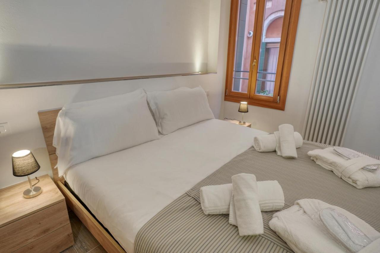 ונציה Ecco Suites Apartments מראה חיצוני תמונה