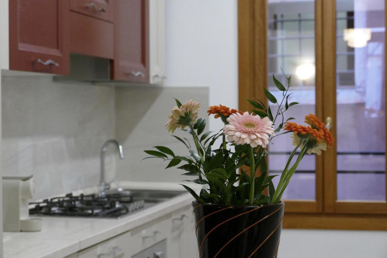 ונציה Ecco Suites Apartments מראה חיצוני תמונה